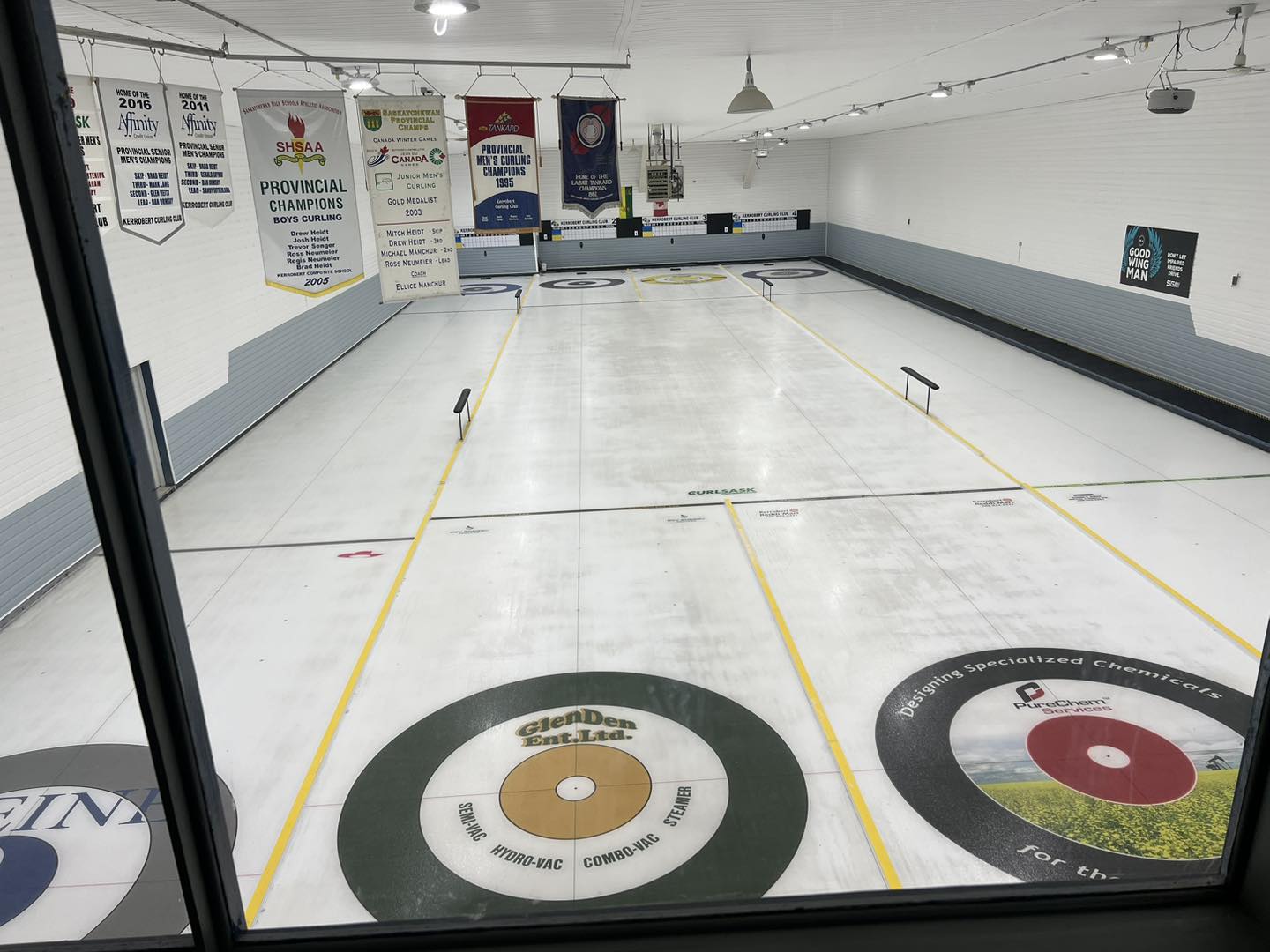Kerrobert mixed doubles curling event draws teams from far and wide
